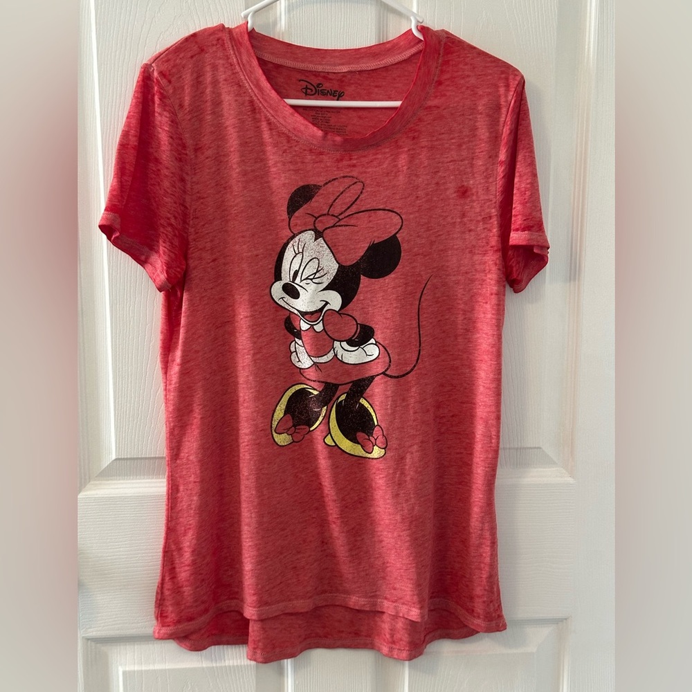 Disney Minnie Mouse Red women’s Graphic Tee